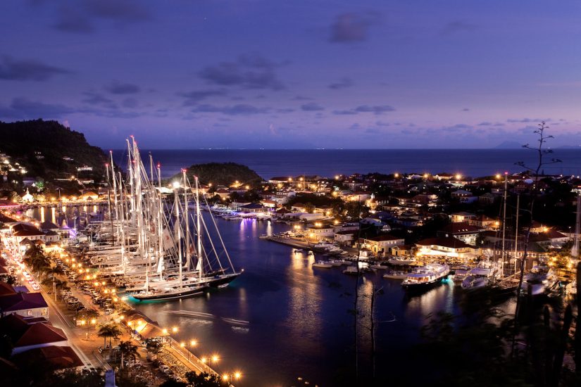The St Barts runway is the second shortest commercial runway in the world, an aircraft can only take off or land during daylight hours